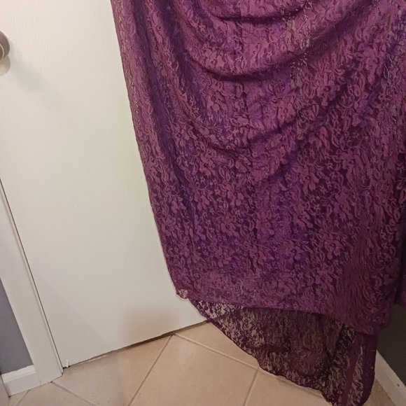 Pregnancy dress - Picture 4 of 5